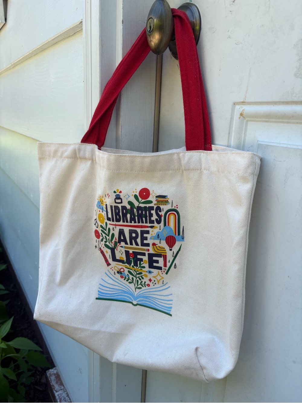 “Libraries Are Life” Tote